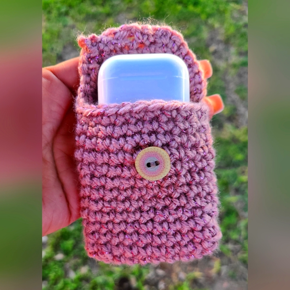 Keychains for airpods, sanitizer,  lipstick, lipgloss, ID, cards, coins and more